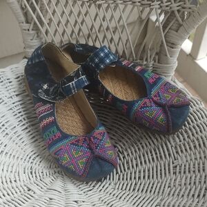 Peruvian Patterned Women's Shoes